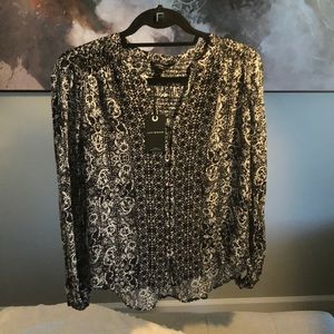 Women’s Blouse